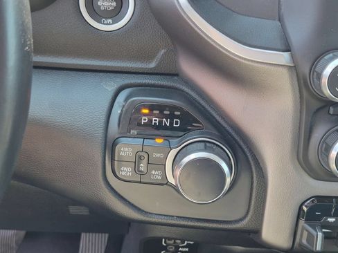 Used 2019 RAM 1500 Big Horn AWD/4WD image 22