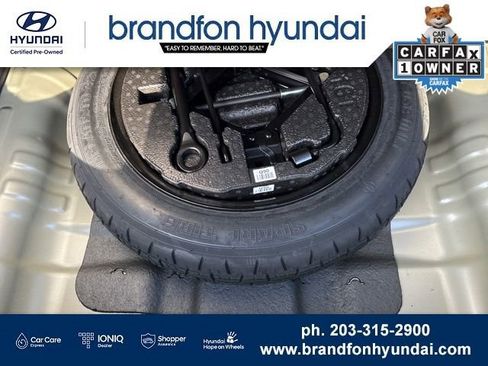 Used 2024 Kia Seltos LX AWD/4WD image 30