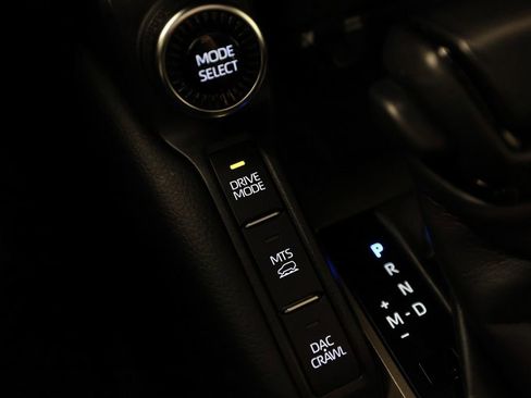 Used 2025 Toyota Land Cruiser w/ Premium Package image 29