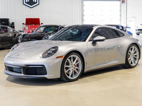 Used 2020 Porsche 911 Carrera 4S image 2
