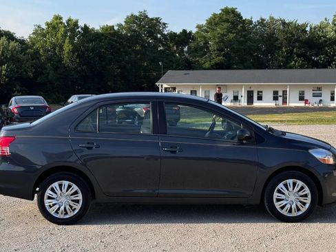 Used 2007 Toyota Yaris S FWD image 7
