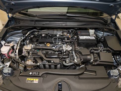 Used 2023 Toyota Corolla LE image 18