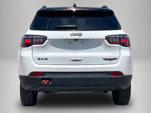 Used 2026 Jeep Compass Trailhawk AWD/4WD image 6