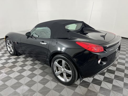 Used 2008 Pontiac Solstice Convertible w/ Preferred Package RWD image 13