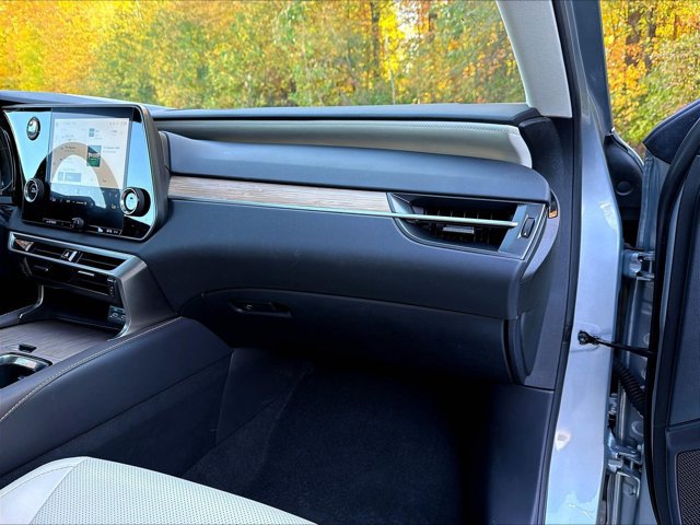Used 2024 Lexus RX 350 Premium w/ Cold Area Package AWD/4WD image 28