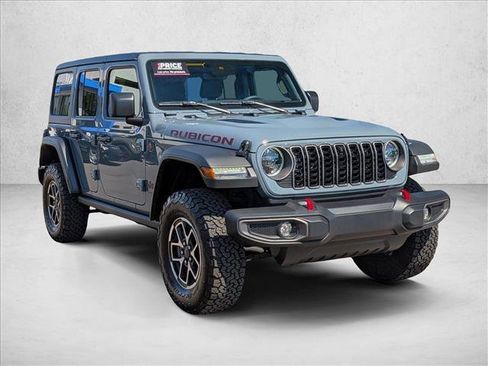 Used 2024 Jeep Wrangler Unlimited Rubicon w/ Technology Group AWD/4WD image 3