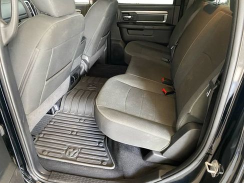Used 2022 RAM 1500 Warlock AWD/4WD image 16