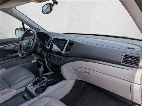 Used 2018 Honda Pilot EX-L image 16