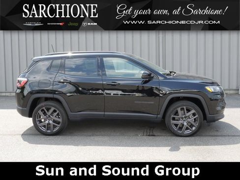 New 2025 Jeep Compass Limited w/ Sun & Sound Group image 1