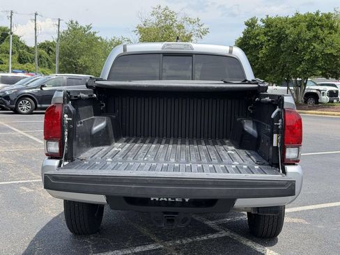 Certified 2023 Toyota Tacoma SR AWD/4WD image 14