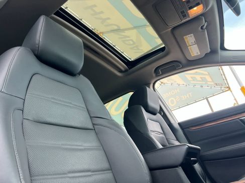 Used 2021 Honda CR-V Touring image 18