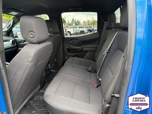 Used 2023 Chevrolet Colorado LT w/ LT Convenience Package II AWD/4WD image 11