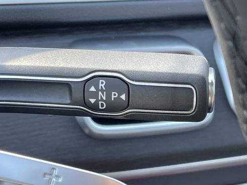 New 2026 Mercedes-Benz GLE 450 4MATIC image 26