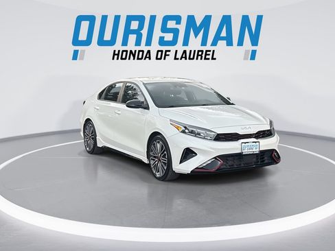 Used 2023 Kia Forte GT w/ GT2 Package FWD image 2