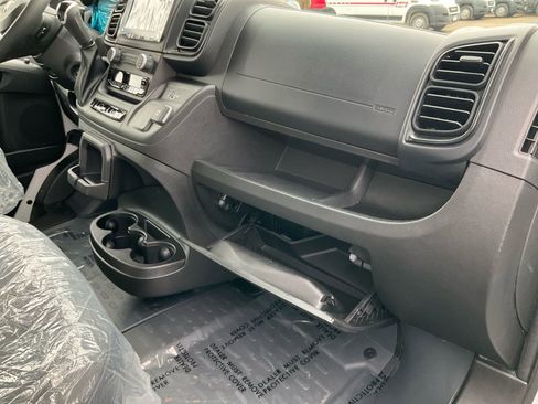 Used 2025 RAM ProMaster 1500 w/ Convenience Group FWD image 25