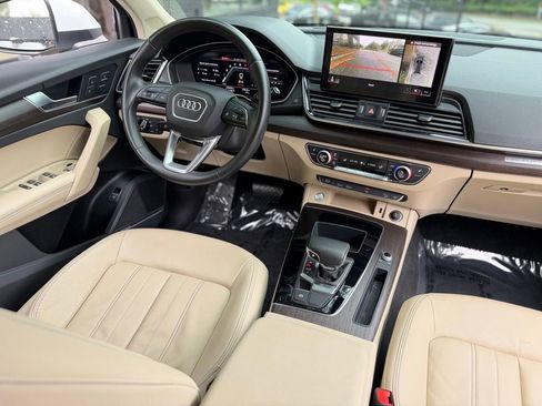 Used 2022 Audi Q5 2.0T Premium Plus w/ Premium Plus Package AWD/4WD image 39