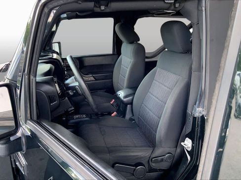 Used 2012 Jeep Wrangler Sport AWD/4WD image 7