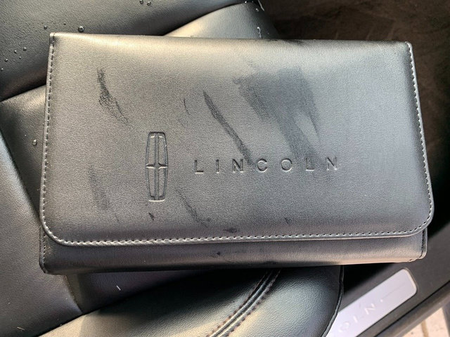 Certified 2023 Lincoln Aviator AWD w/ Premium Package image 14