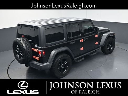 Used 2019 Jeep Wrangler Unlimited Sport AWD/4WD image 27