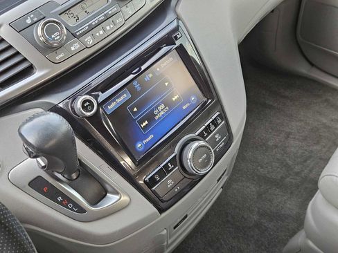 Used 2015 Honda Odyssey Touring image 20