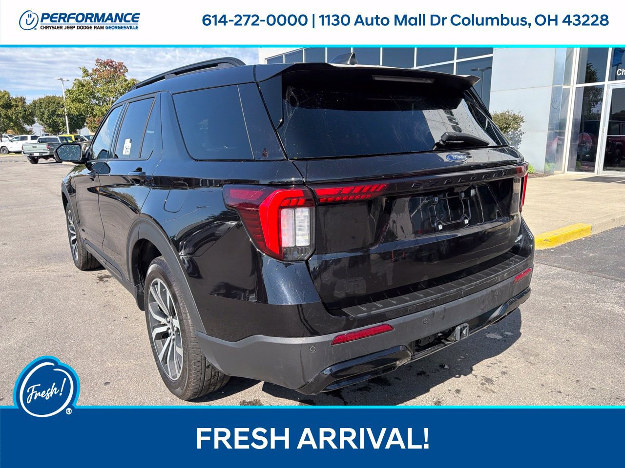 Used 2025 Ford Explorer ST-Line AWD/4WD image 8