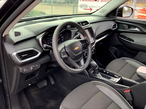 Used 2023 Chevrolet TrailBlazer LT image 16