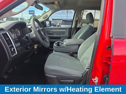 Used 2019 RAM 1500 Classic SLT image 9