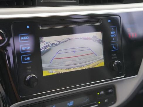 Used 2019 Toyota Corolla LE FWD image 27