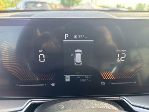 Certified 2025 Kia Sorento EX AWD/4WD image 19