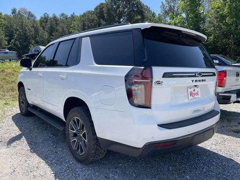 Used 2021 Chevrolet Tahoe Z71 w/ Luxury Package image 8
