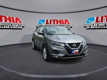 Used 2022 Nissan Rogue Sport SV w/ Technology Package