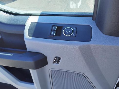 Used 2021 Ford F250 XL w/ Power Equipment Group image 16