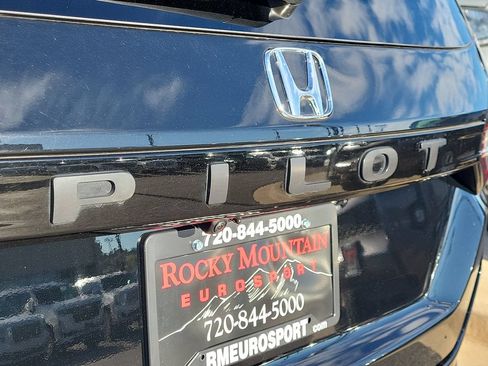 Used 2024 Honda Pilot EX-L image 17