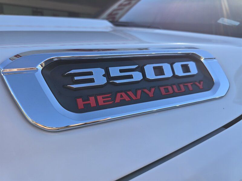 Used 2024 RAM 3500 Big Horn AWD/4WD image 26