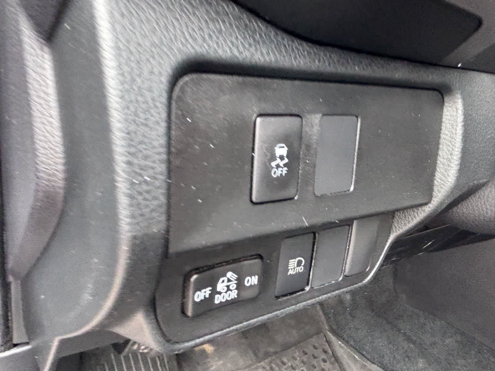 Used 2021 Toyota Tacoma SR5 RWD image 14