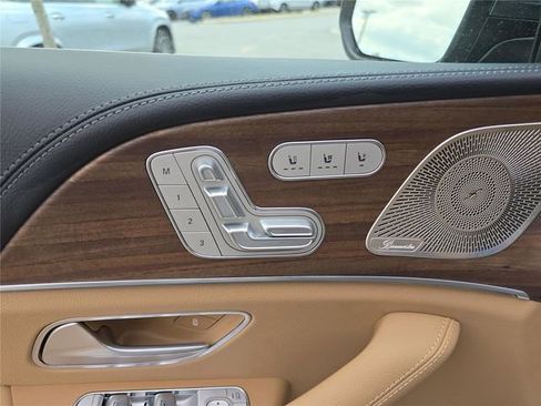 New 2026 Mercedes-Benz GLE 450 4MATIC image 17