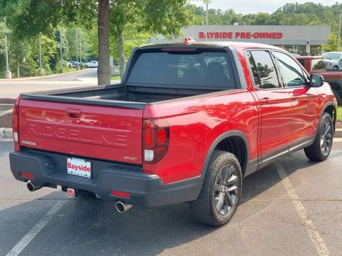 Used 2025 Honda Ridgeline Sport image 23