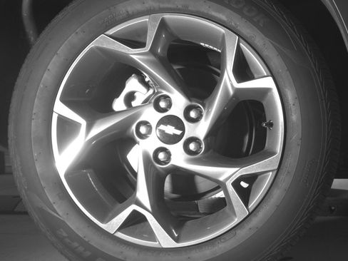 Used 2025 Chevrolet Trax LT FWD image 15