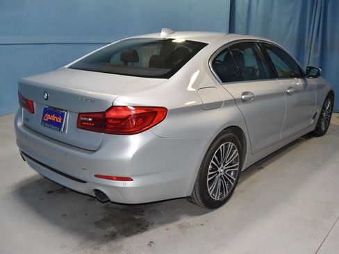 Used 2019 BMW 530i w/ Convenience Package image 30