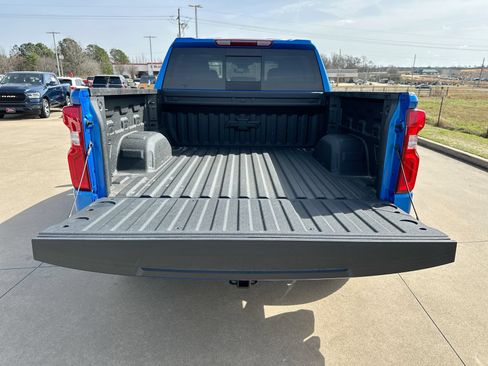 Used 2025 Chevrolet Silverado 1500 RST AWD/4WD image 23