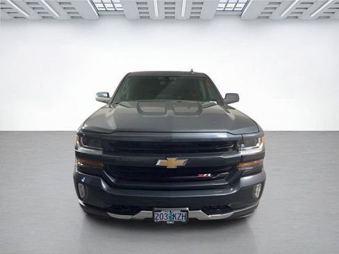 Used 2018 Chevrolet Silverado 1500 LT w/ All Star Edition AWD/4WD image 4