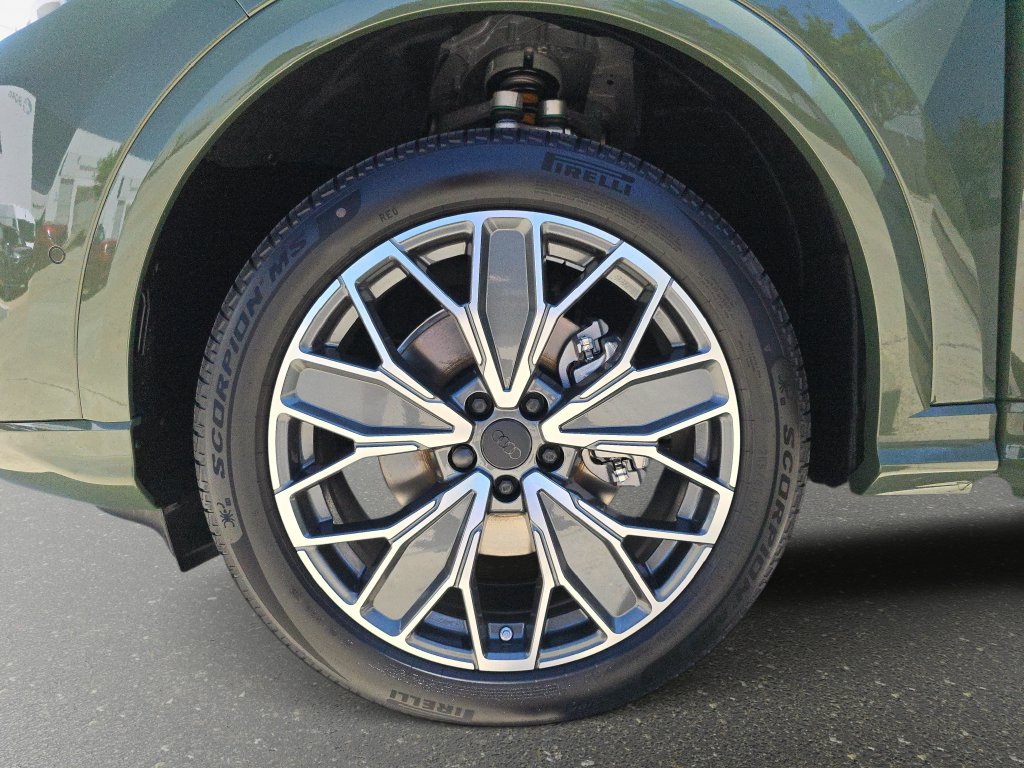 New 2026 Audi Q5 Premium Plus AWD/4WD image 33
