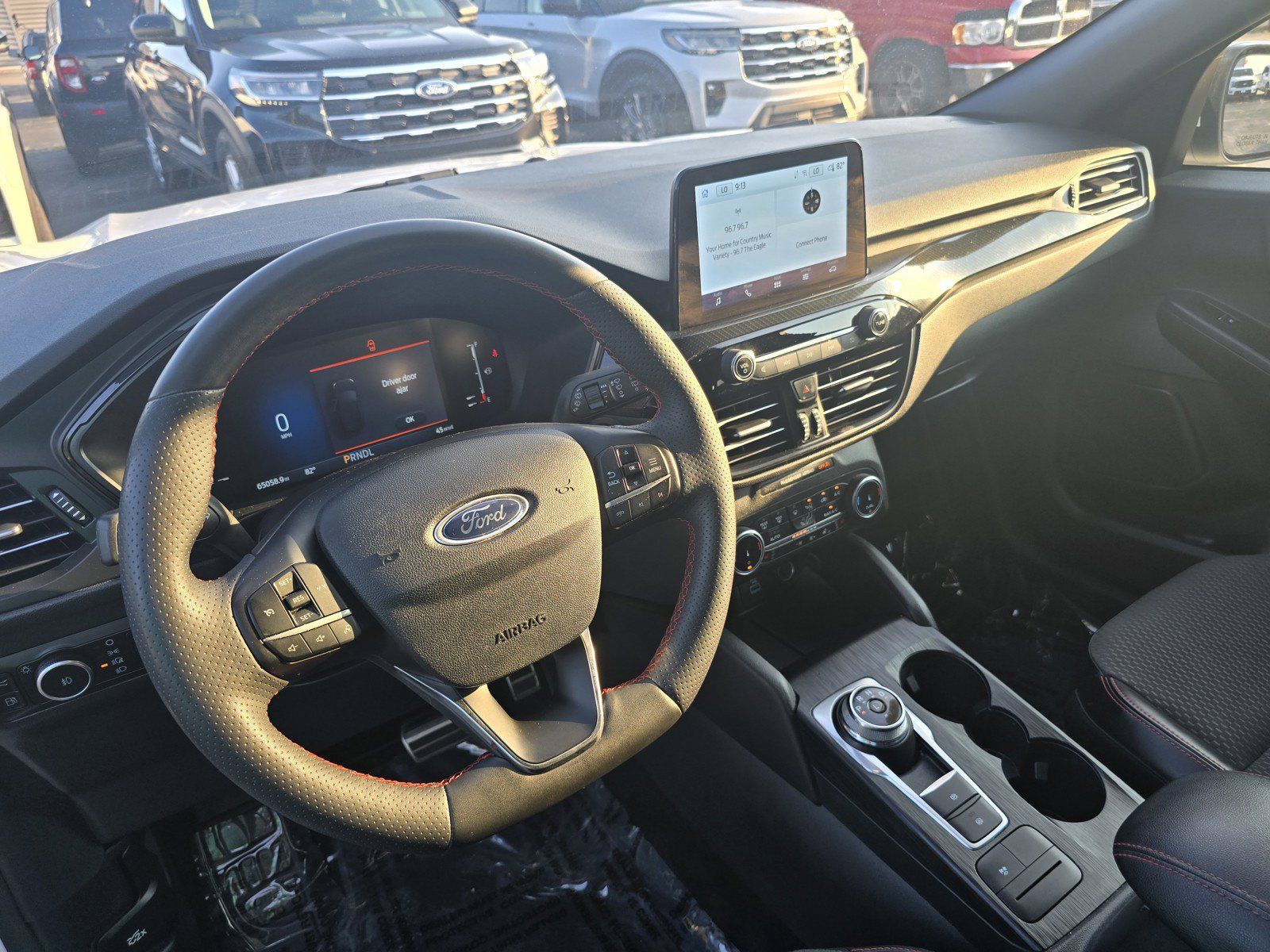 Used 2023 Ford Escape ST-Line Select AWD/4WD image 11