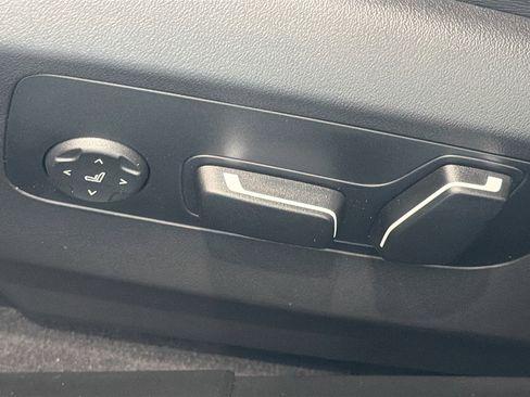 New 2026 BMW M5 Touring image 22