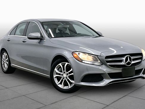Used 2016 Mercedes-Benz C 300 Sedan image 3