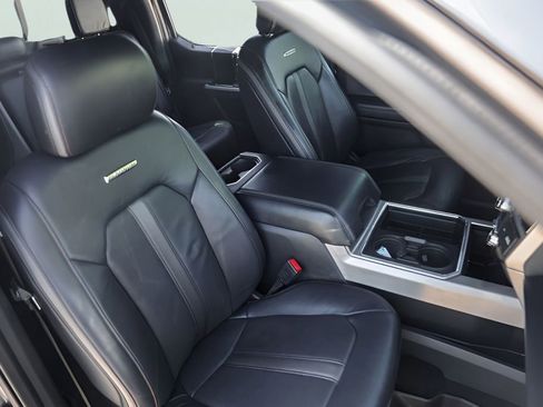 Used 2022 Ford F250 Platinum w/ FX4 Off-Road Package image 37