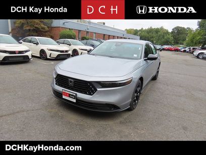 New 2025 Honda Accord SE