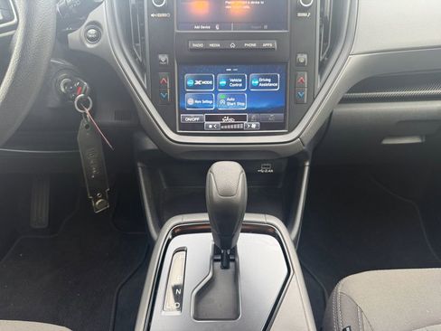 Used 2024 Subaru Crosstrek 2.0i AWD/4WD image 15