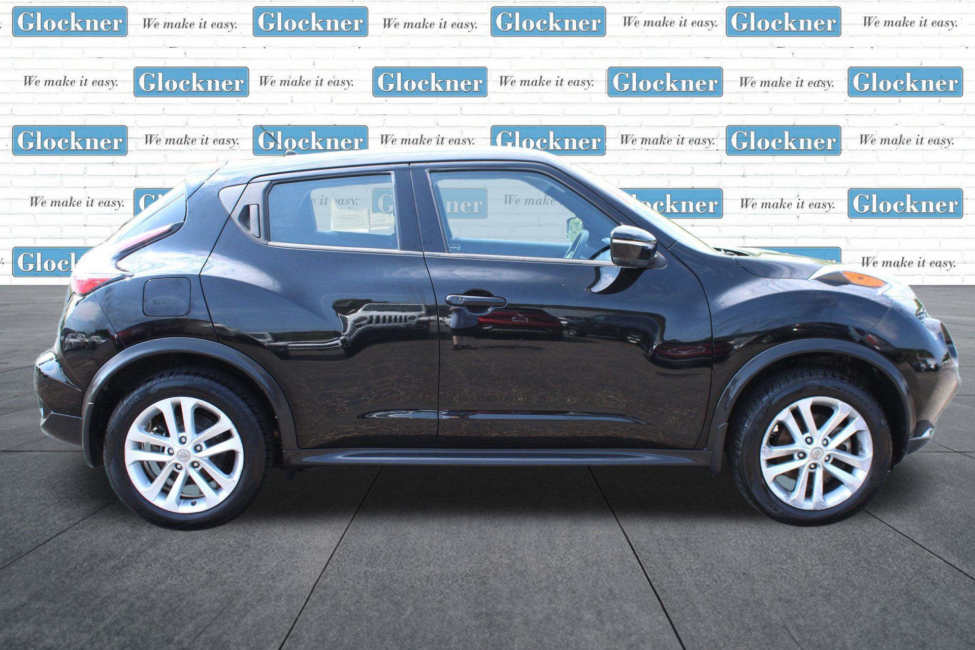Used 2015 Nissan Juke S AWD/4WD image 4