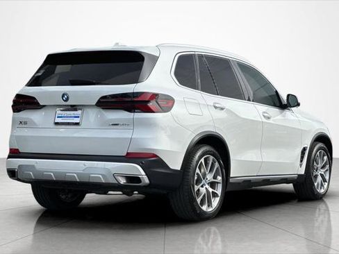Used 2024 BMW X5 xDrive50e w/ Parking Assistance Package image 5